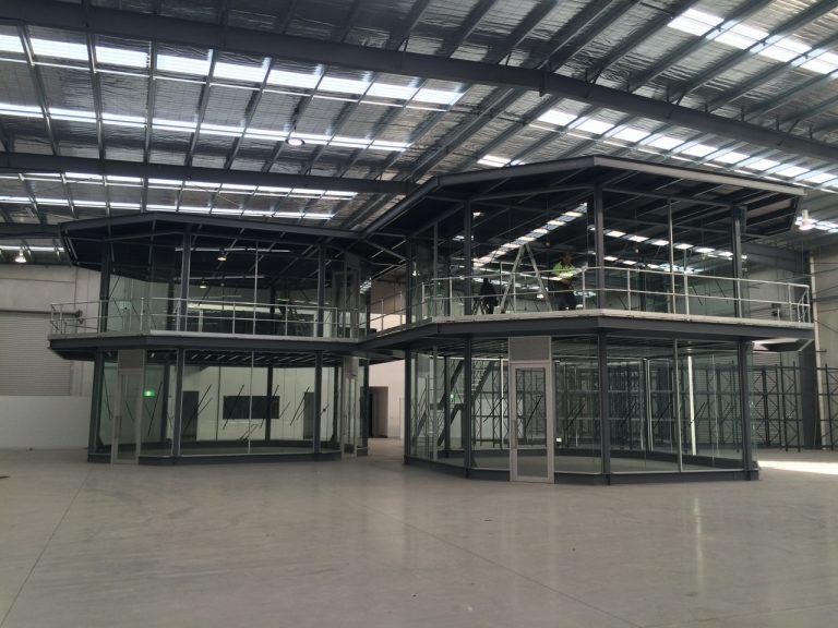 imgi-18-designcom-technology-2-768x576